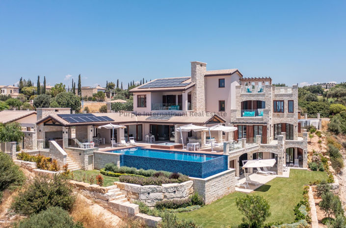 Image No.50-6 Bed Villa for sale