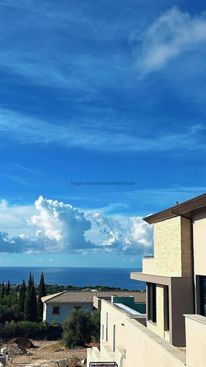 Image No.8-6 Bed Villa for sale