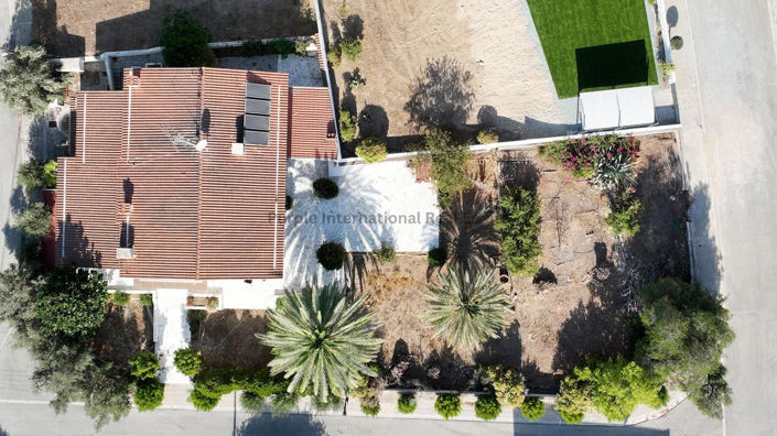 Image No.14-3 Bed House for sale