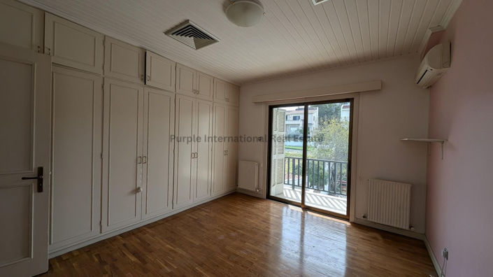 Image No.46-3 Bed House for sale