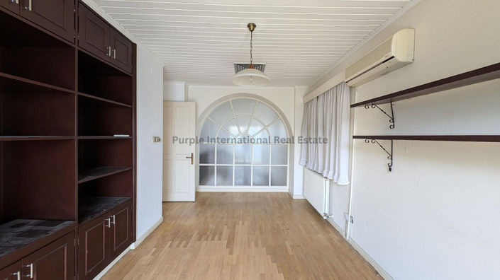 Image No.49-3 Bed House for sale