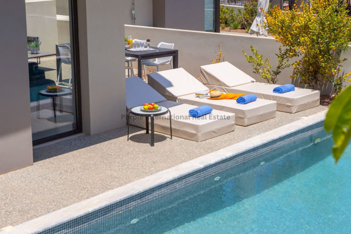 Image No.8-3 Bed Villa for sale