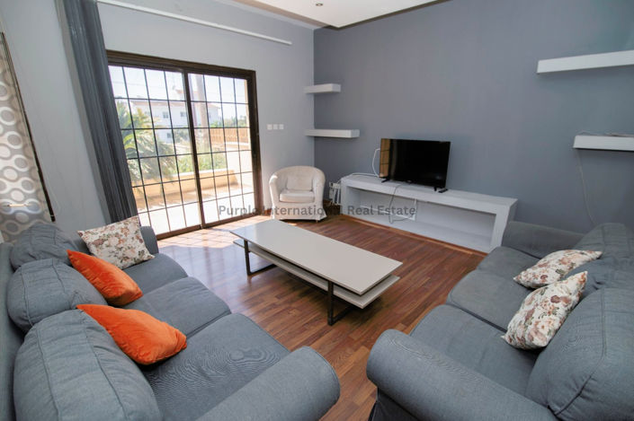 Image No.2-7 Bed Villa for sale