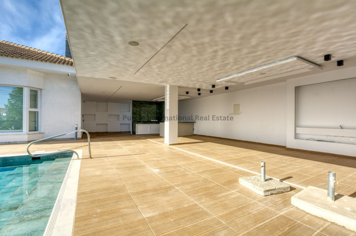 Image No.25-4 Bed Bungalow for sale