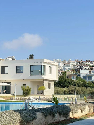 Image No.14-3 Bed Villa for sale