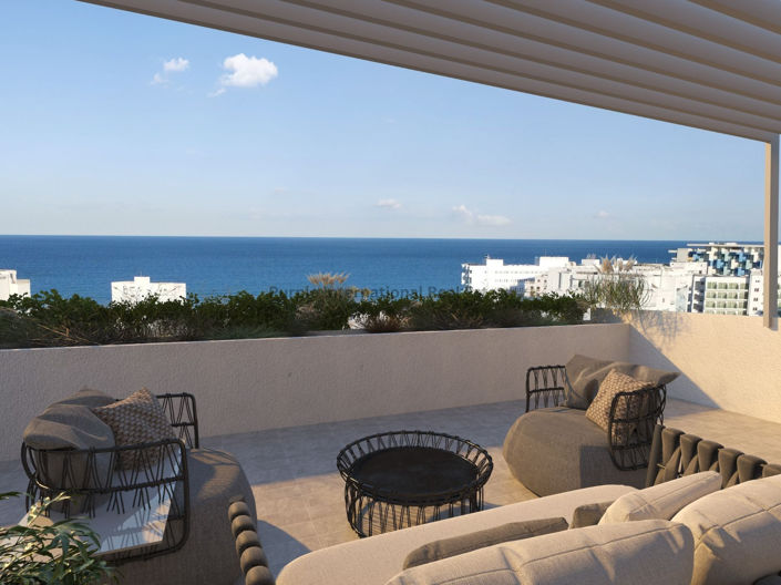Image No.1-4 Bed Villa for sale