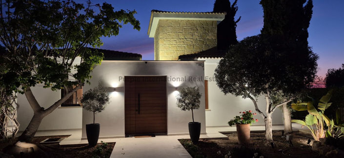 Image No.39-4 Bed Villa for sale