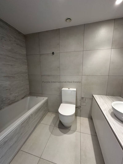 Image No.18-4 Bed Apartment for sale