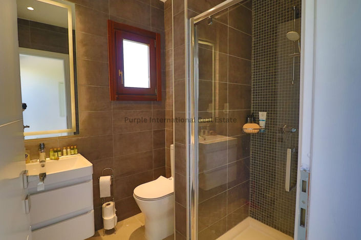 Image No.21-4 Bed Villa for sale