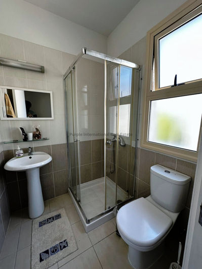 Image No.12-3 Bed Townhouse for sale