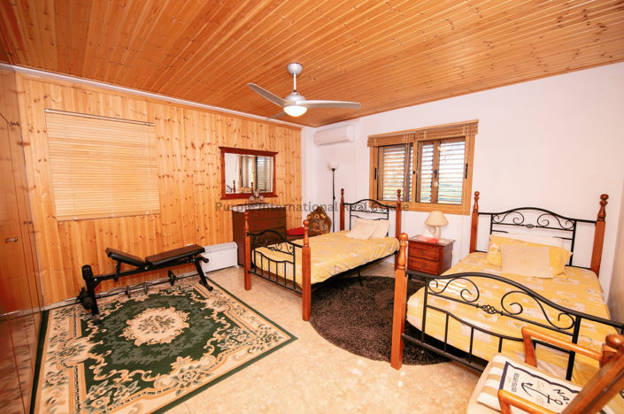 Image No.15-2 Bed Villa for sale