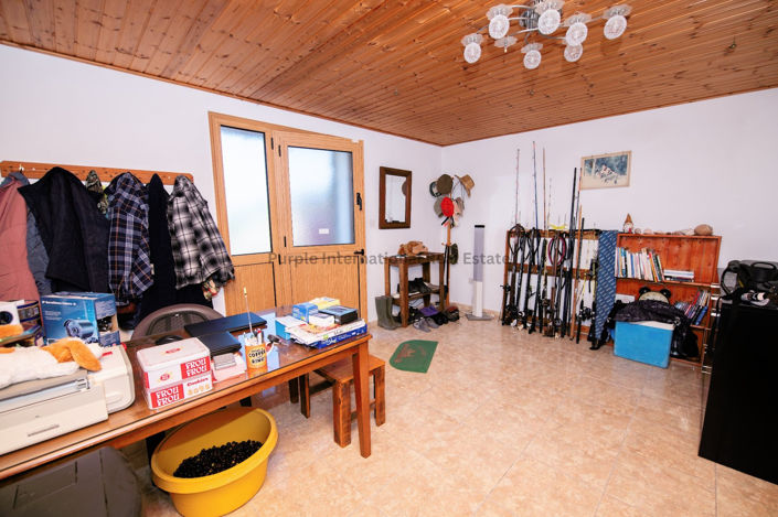 Image No.18-2 Bed Villa for sale