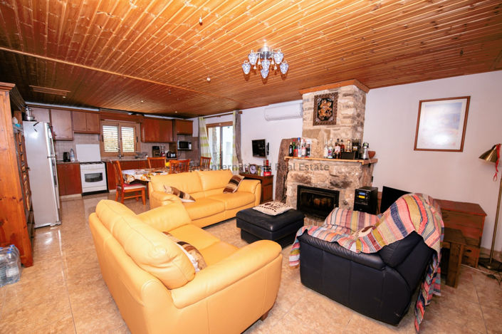 Image No.3-2 Bed Villa for sale