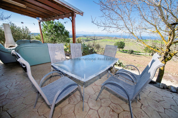 Image No.5-2 Bed Villa for sale