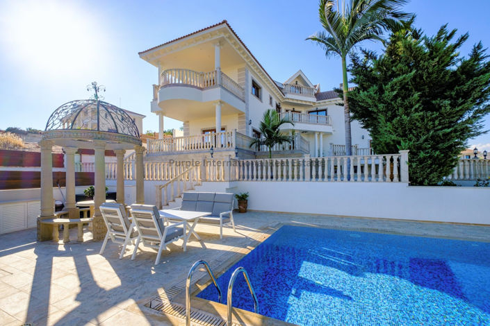 Image No.4-6 Bed Villa for sale