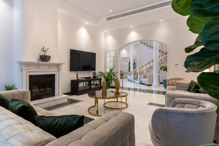 Image No.2-6 Bed Villa for sale