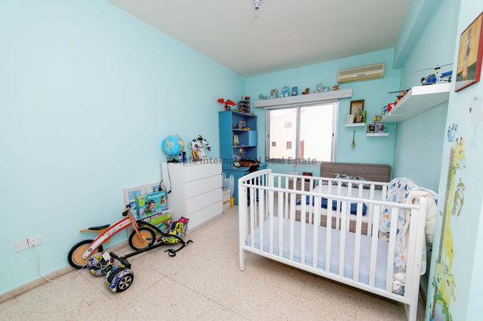 Image No.38-6 Bed Property for sale