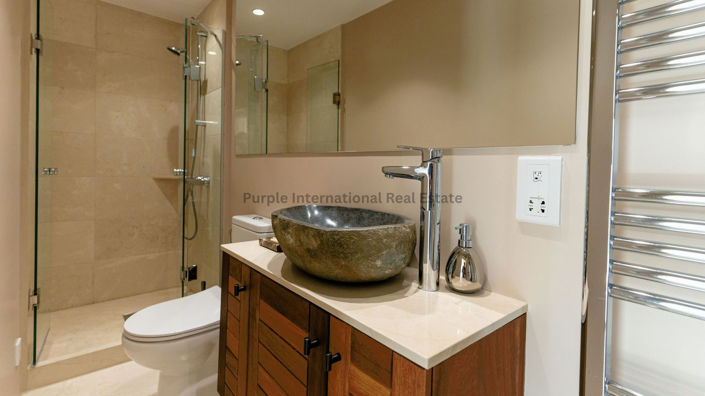 Image No.16-5 Bed Villa for sale