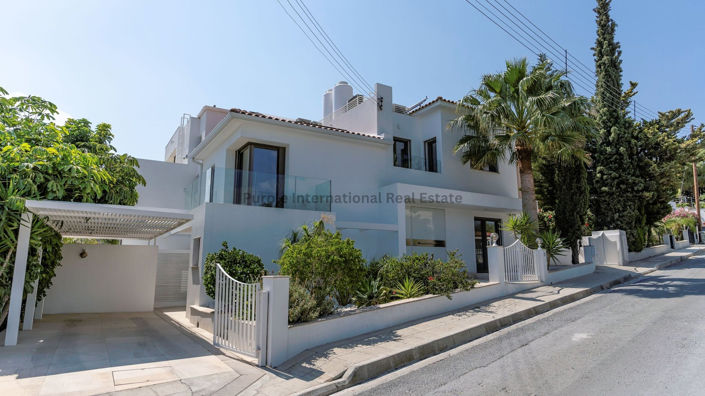 Image No.23-5 Bed Villa for sale