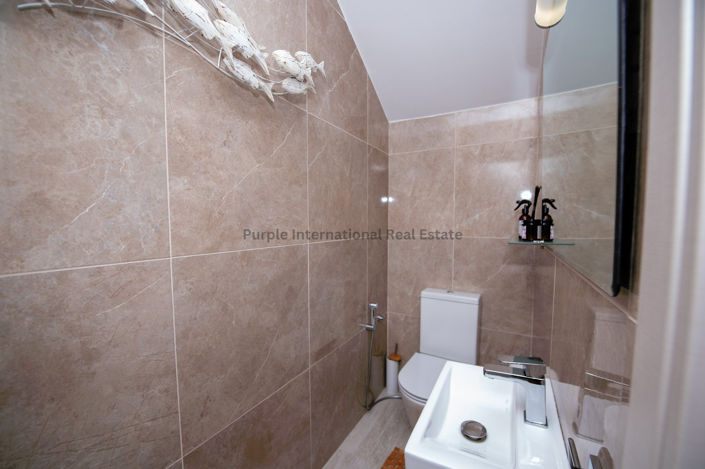 Image No.8-3 Bed Villa for sale