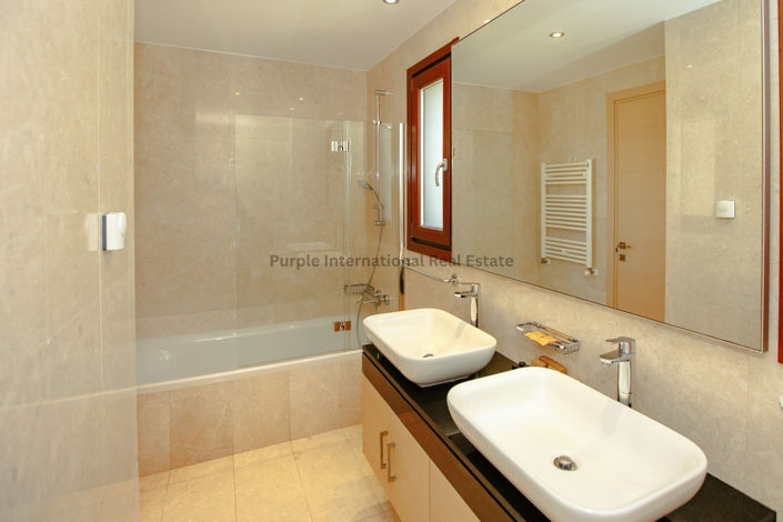 Image No.13-3 Bed Villa for sale