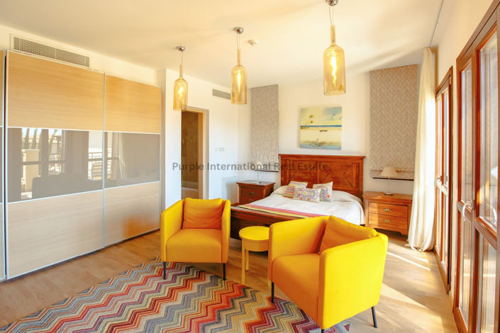 Image No.10-3 Bed Villa for sale