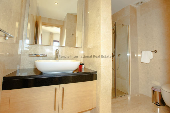 Image No.12-3 Bed Villa for sale