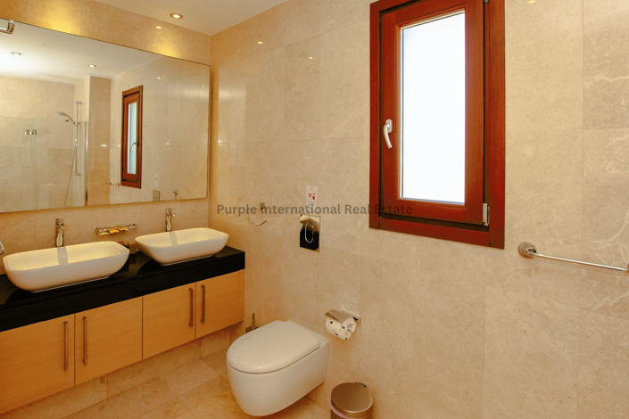 Image No.16-3 Bed Villa for sale