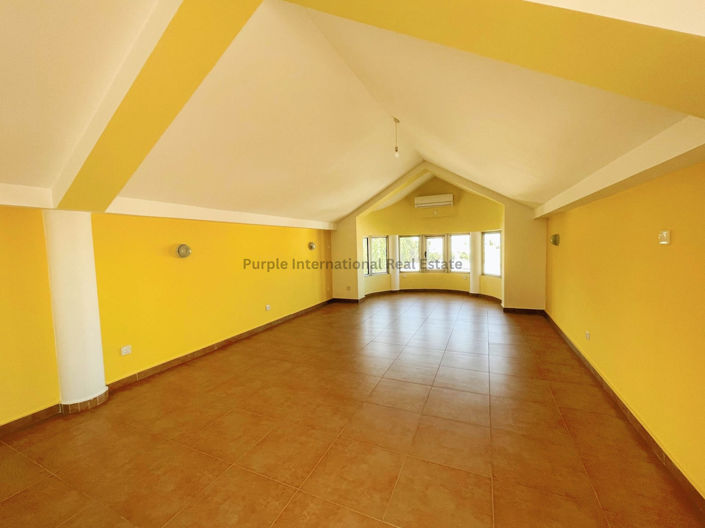 Image No.21-7 Bed Villa for sale