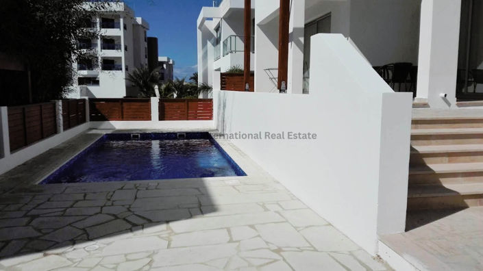 Image No.4-3 Bed Villa for sale