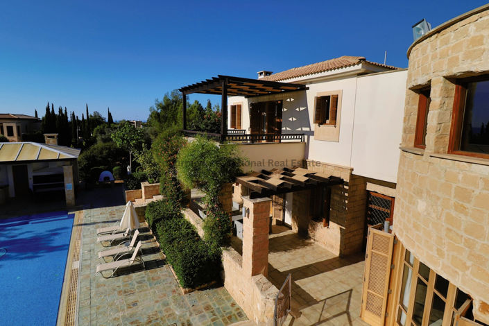 Image No.29-5 Bed Villa for sale