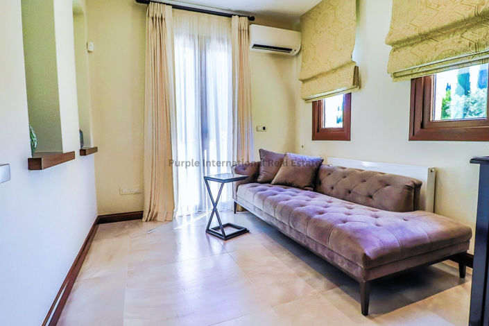 Image No.15-5 Bed Villa for sale