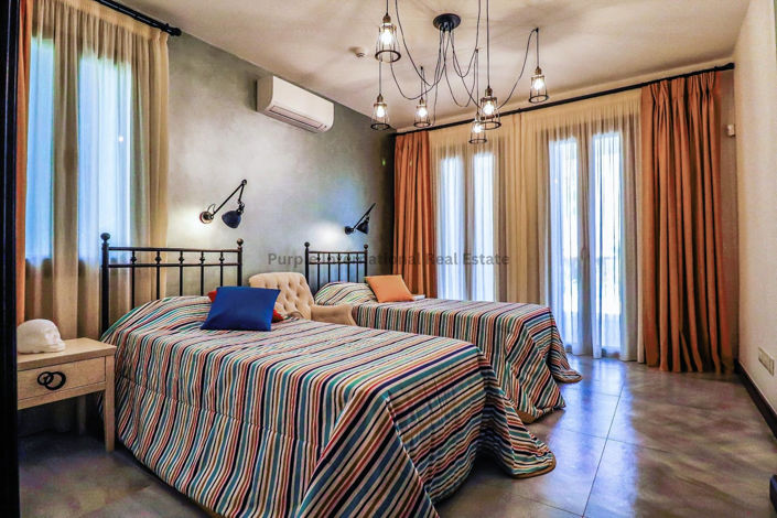 Image No.18-5 Bed Villa for sale