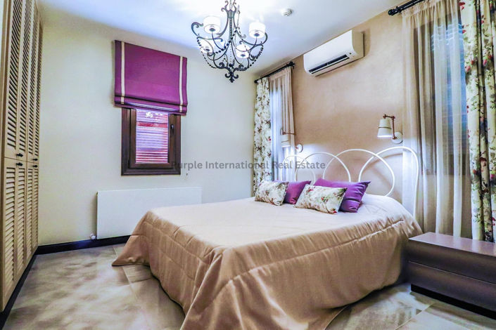 Image No.20-5 Bed Villa for sale