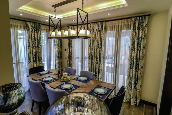 Image No.5-5 Bed Villa for sale