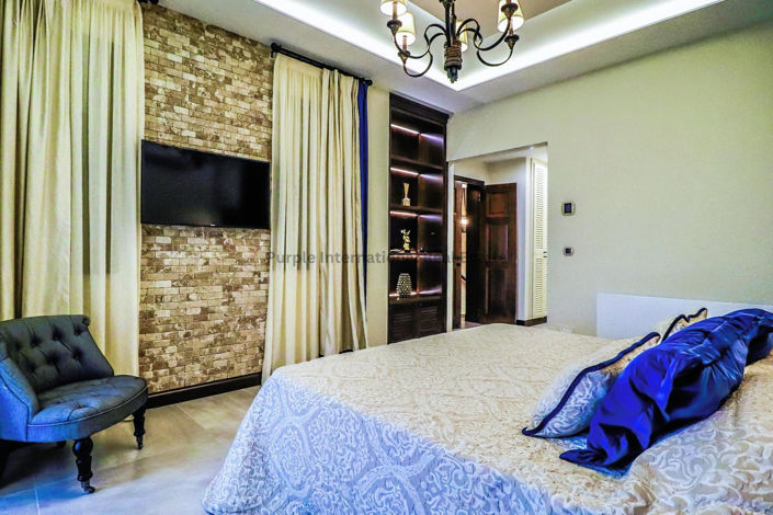 Image No.9-5 Bed Villa for sale