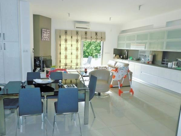 Image No.5-3 Bed Villa for sale