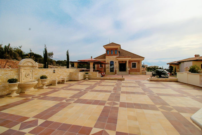 Image No.27-6 Bed Villa for sale