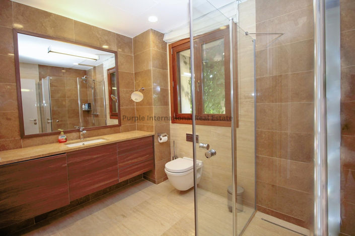 Image No.24-6 Bed Villa for sale