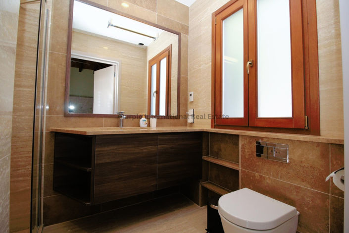 Image No.29-6 Bed Villa for sale