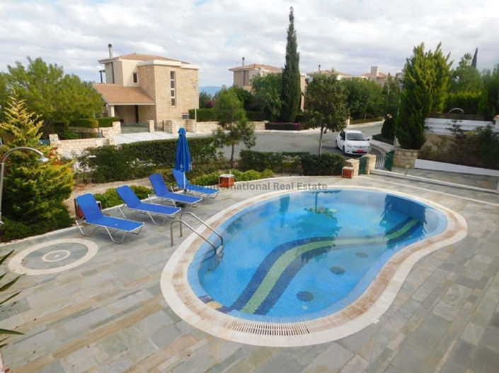 Image No.5-3 Bed Villa for sale