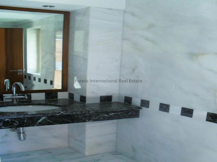 Image No.24-4 Bed Villa for sale