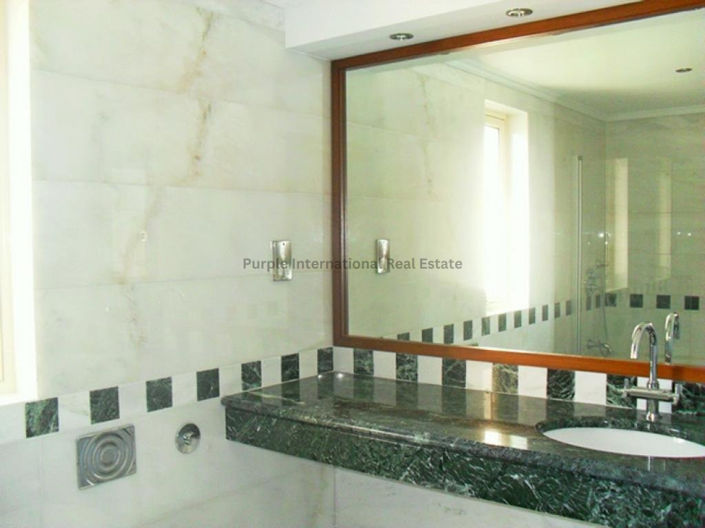 Image No.8-4 Bed Villa for sale