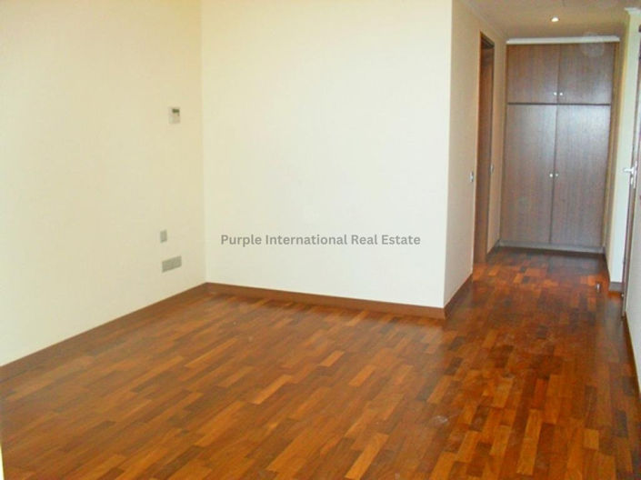 Image No.9-4 Bed Villa for sale