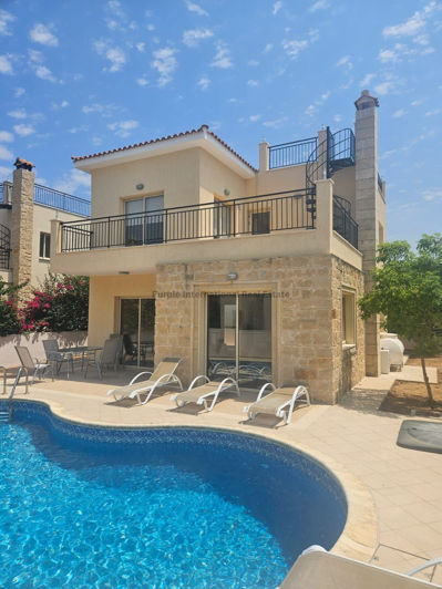 Image No.1-3 Bed Villa for sale
