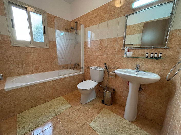 Image No.6-3 Bed Apartment for sale