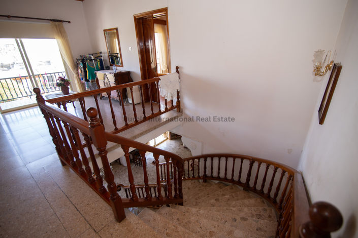 Image No.31-3 Bed Villa for sale