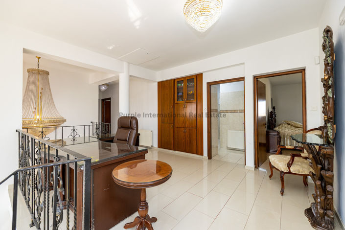 Image No.25-4 Bed Villa for sale