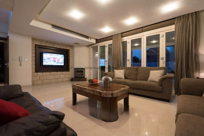 Image No.26-6 Bed Villa for sale