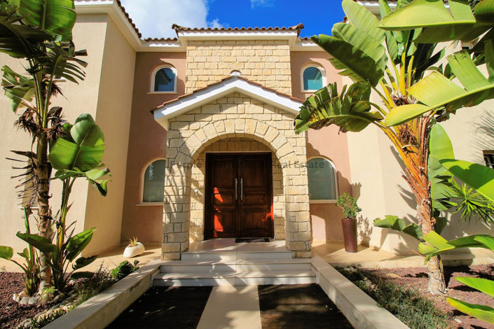 Image No.32-6 Bed Villa for sale